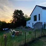 Сasa de vacaciones Rural For 9-guests In *