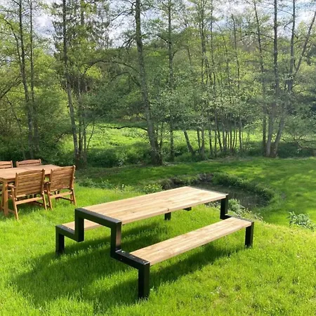 Rural For 9-guests In בית נופש