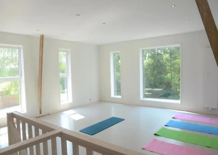 Hébergement de vacances Rural For 9-guests In